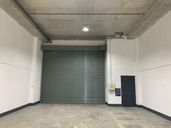 Sembawang Close (D27), Warehouse #502078401